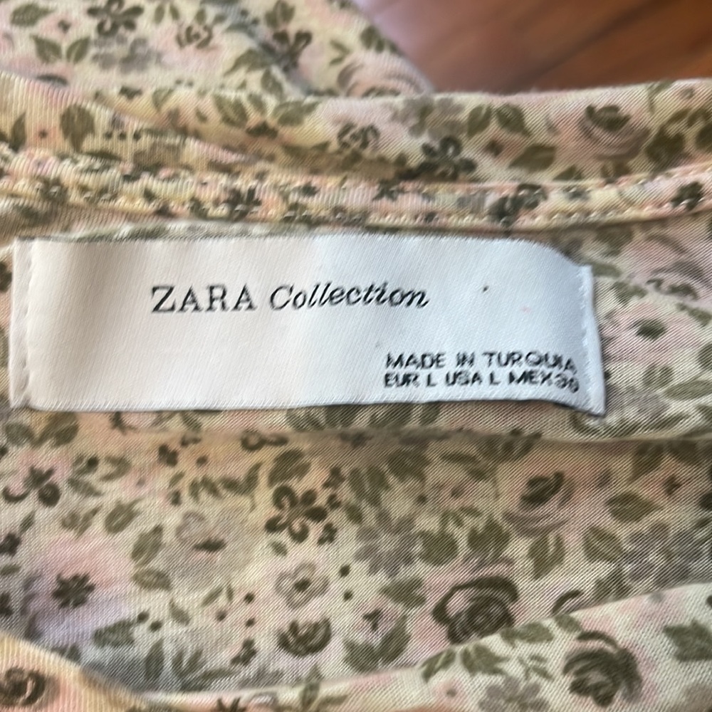 Zara Collection ladies floral long sleeve top. Size large. - Picture 7 of 8